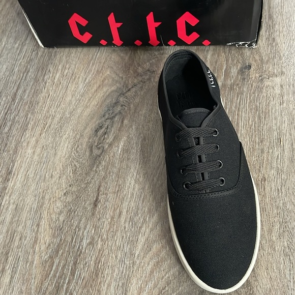 Cute to the Core Canvas Lace Up Sneakers - Picture 9 of 11